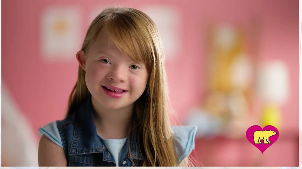 niña paciente con enfermedad cardíaca congénita.