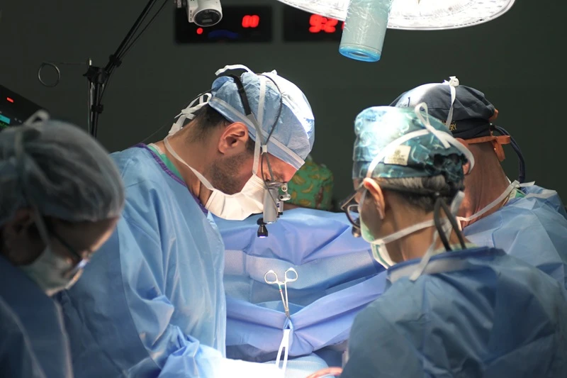 Dr. Kalfa in OR